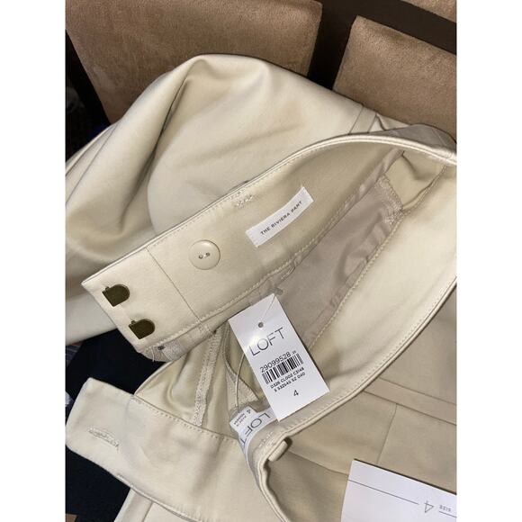 LOFT NWT The Riviera Pant size 4 Cropped Nude Tan Cream New Pants - Picture 9 of 11